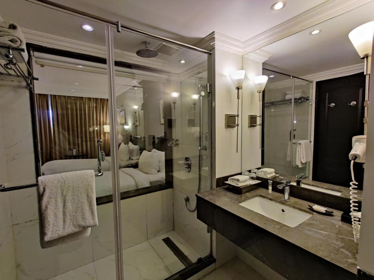 Hotel Royal Orchid Bengalúr Exteriér fotografie